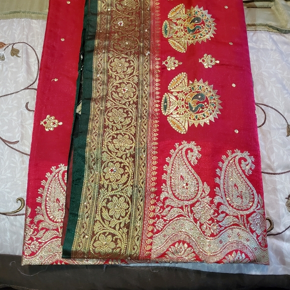 Lenhaga and sarees at wholesale prices - Picture 11 of 12